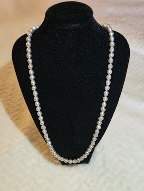 Estate Classic Gray Pearl Necklace - Elegant Women's Jewelry
